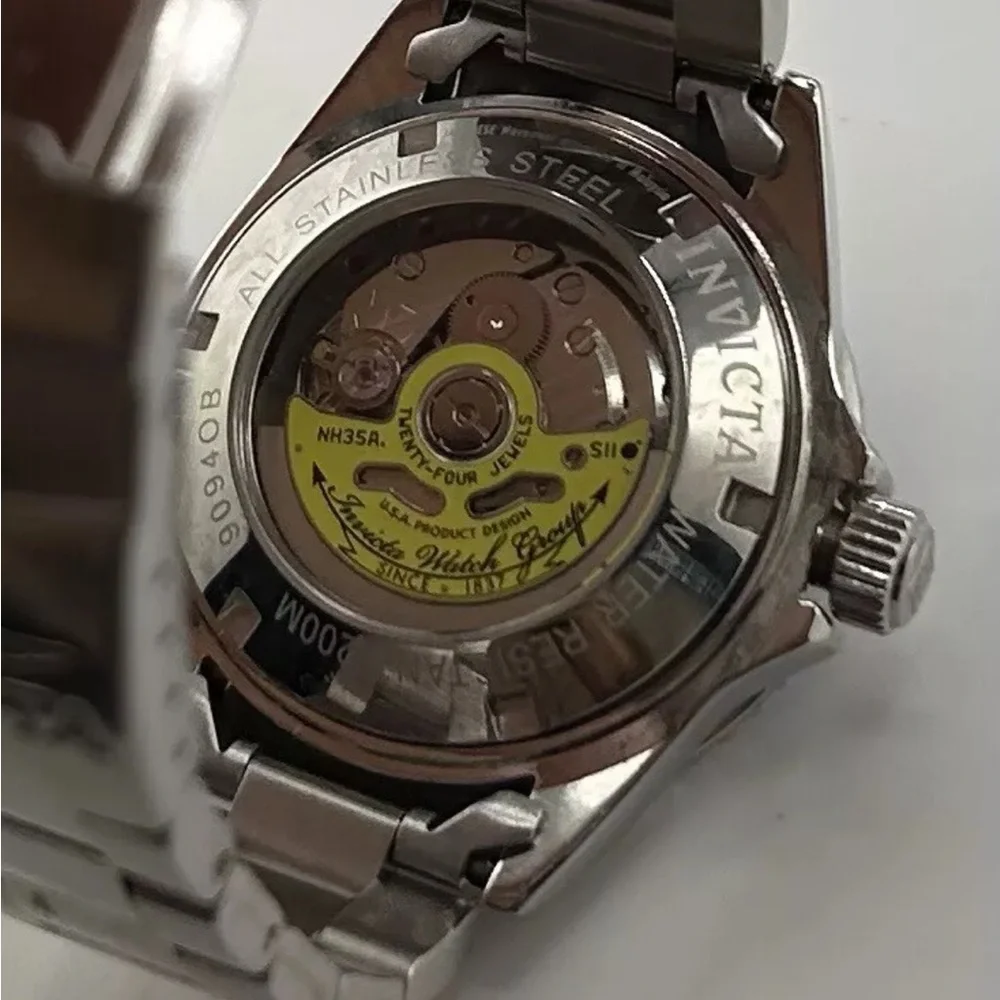 Invicta pro diver